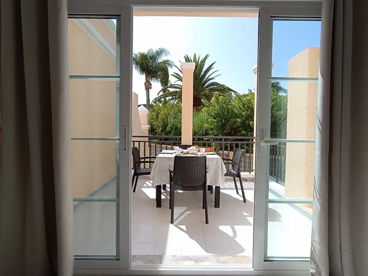 Sarah'S Apartment - Playa Fanabe Адехе Экстерьер фото