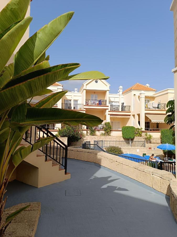 Sarah'S Apartment - Playa Fanabe Адехе Экстерьер фото